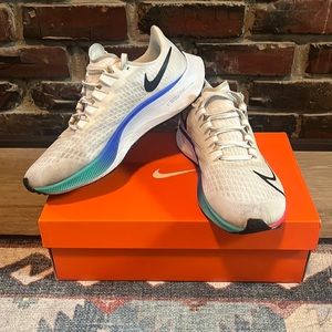 Nike Air Zoom Pegasus 37 (W8)